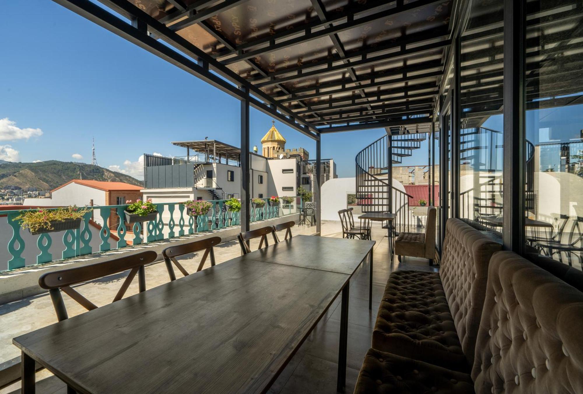 Hotel Tato & Coworking Space Tbilisi Exterior photo