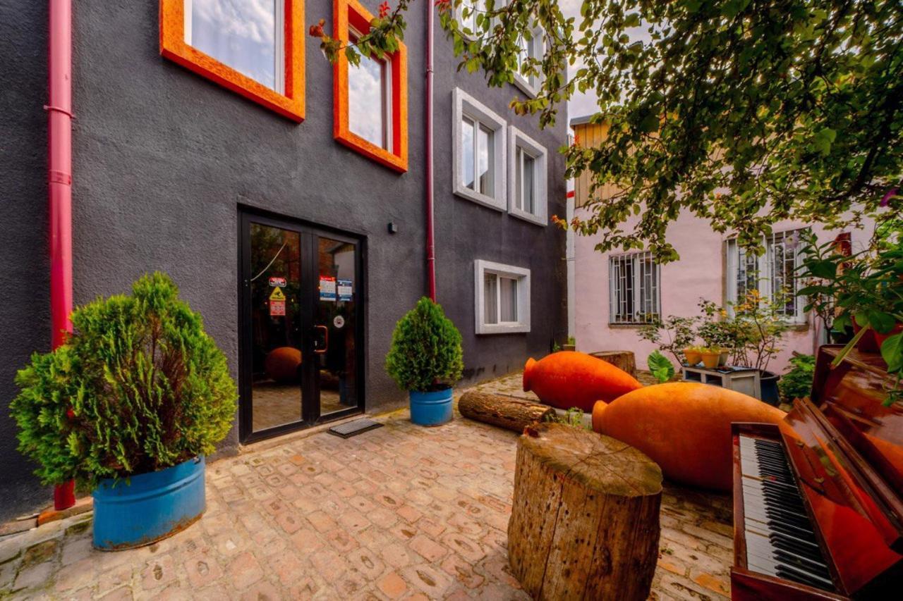 Hotel Tato & Coworking Space Tbilisi Exterior photo