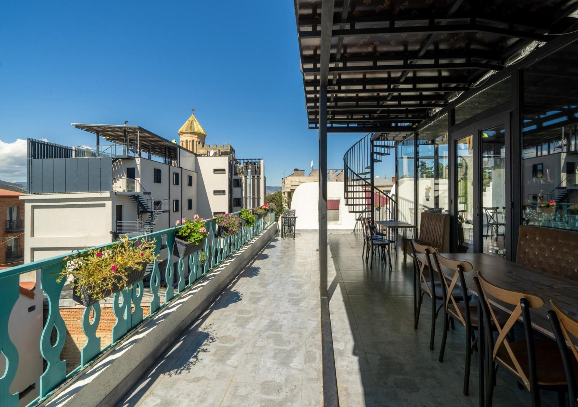 Hotel Tato & Coworking Space Tbilisi Exterior photo